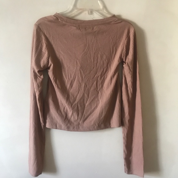 NWT Cut Out Ribbed Knit Crop Top. Taupe. Small - Picture 4 of 4